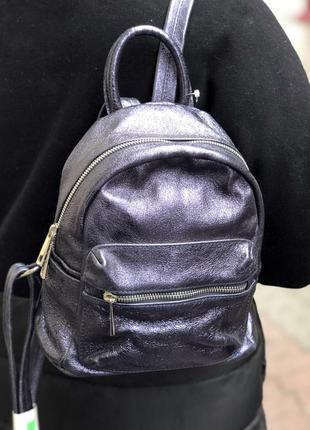 Итальянский кожаный рюкзак синий женский