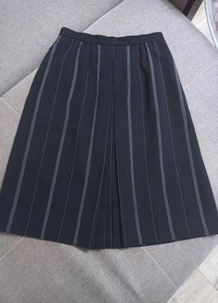 Вінтажна спідниця міді у складі вовна