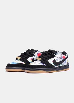 Кроссовки разноцветные nike sb dunk low supreme rammellzee