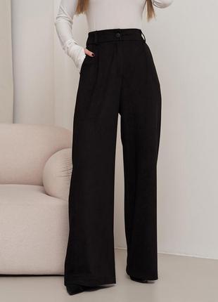 Чорні широкі штани палаццо з еко-замші