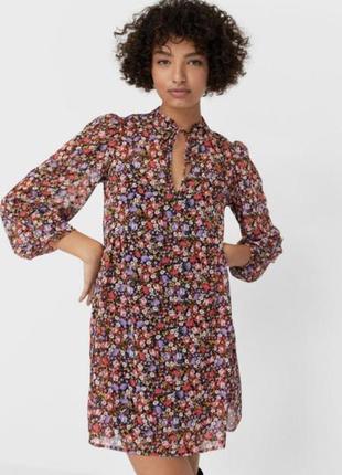 Платье stradivarius