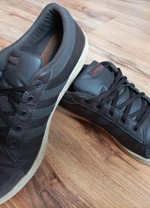 Кроссовки adidas