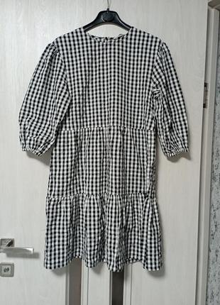 Платье h&m.