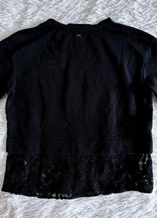 Черная футболка pinko с кружевным низом7 фото