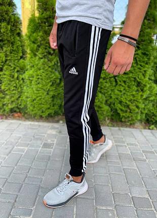 Штани спортивні в стилі adidas6 фото