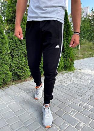 Штаны спортивные в стиле adidas