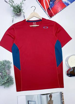 Спортивная футболка oakley