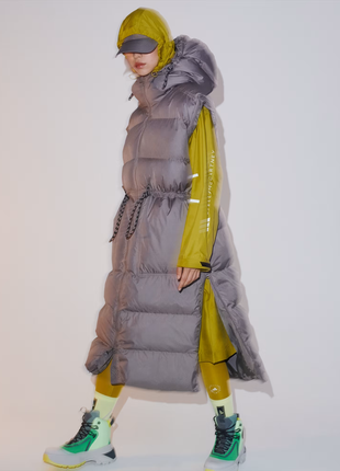 Пуховик-жилетка зимова куртка пальто adidas by stella mccartney it57372 фото