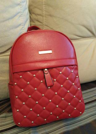 Рюкзак женский стеганый красный кожаный2 фото