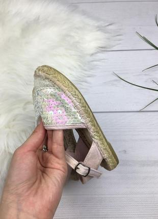 Нежно розовые эспандрильи-босоножки6 фото