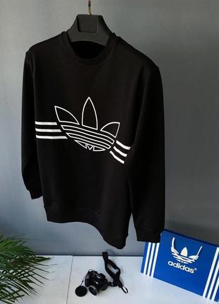 Спортивный черный свитшот от adidas