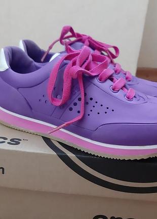 Летние кроссовки crocs j2