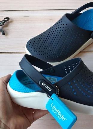 Crocs literide navy/white чоловічі крокси сабо лайтрайд шльопанці крокс