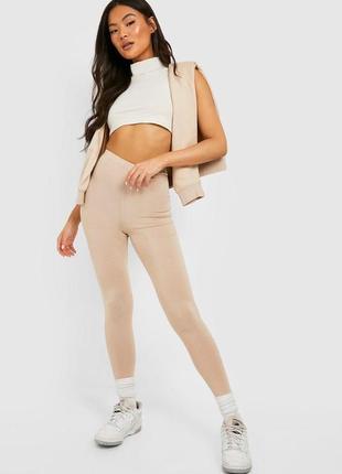 Бежевые лосины, телесные леггинсы, лосины prettylittlething