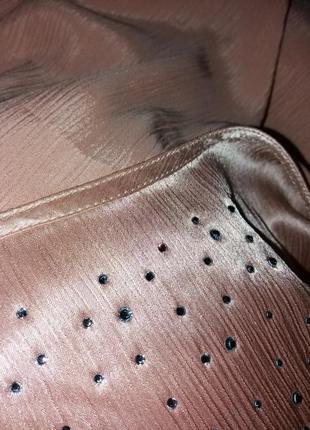 Ошатна золотиста блуза-топ,жатка,прикрашена стразами,52-56разм.