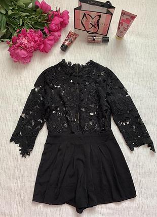 Кружевной ромпер комбез шортами черный