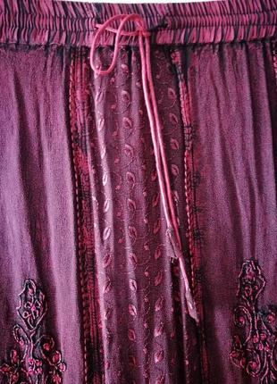 Длинная роскошная юбка из вискозы с вышивкой9 фото