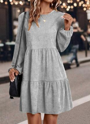 Платье миди свободного силуета вырез лодочка сзади на пуговке рукав пышный на резинке юбка двойной волан ткань микровельвет