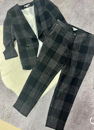 Костюм брюки с пиджаком