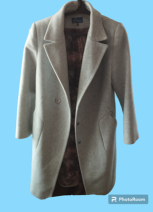 Пальто осеннее