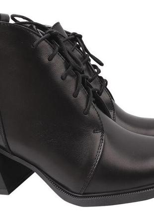 Ботильйони жіночі з натуральної шкіри, на великому каблуці, чорні, україна r & y, 37