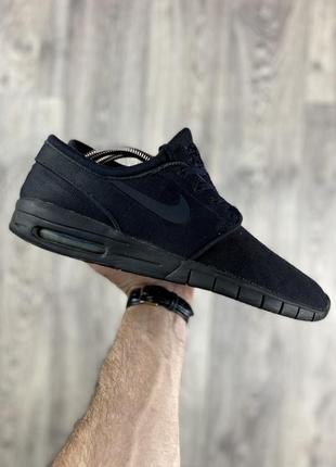 Nike air кроссовки 44 размер черные оригинал