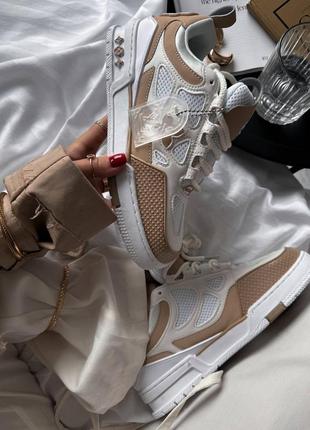 Lv skate sneaker beige white