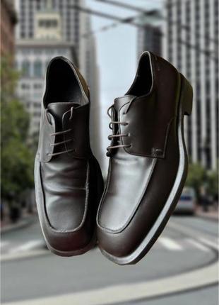 Кожаные туфли hugo boss italy оригинальные коричневые1 фото