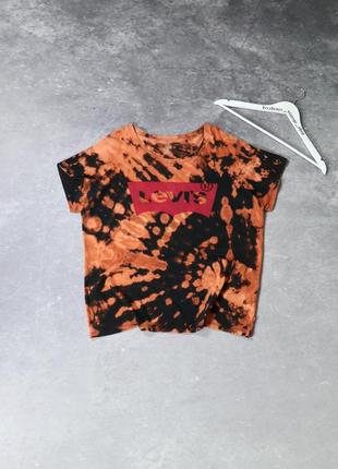 Жіноча ексклюзивна кастомна оверсайз футболка levi’s big logo tiedye. оригінал. велике лого. american vintage y2k oversize stussy zara h&m 501