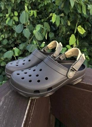 Крокс класік клог алл террейн коричневі - еспрессо crocs classic all-terrain clog espresso1 фото