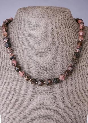 Бусы родонит