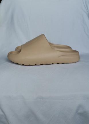 Шлепанцы шузы слайды изи спортивные shoozy slider yeezy