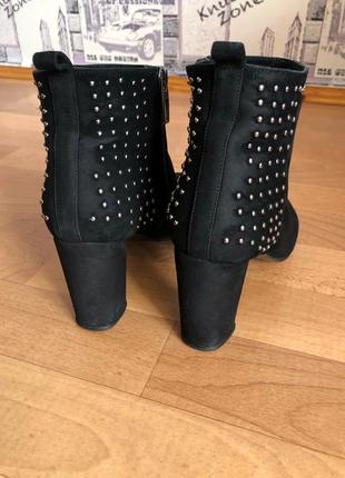 Сапоги , полусапожки г.киев  250 гр