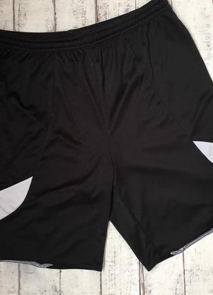 Adidas оригинал футбольные шорты размер xs-s