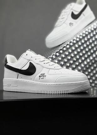 Nike air force 1 белые с черным низкие кроссовки мужские найс весенние осенние демисезонные демисезонные топ качество3 фото