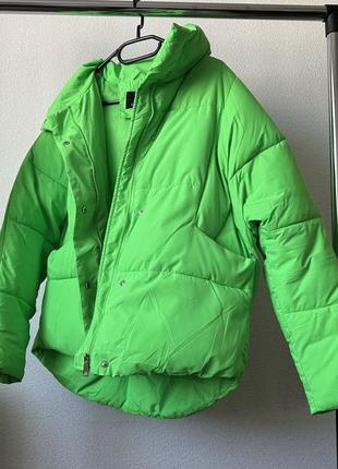 Ярко зеленая куртка демисезон6 фото