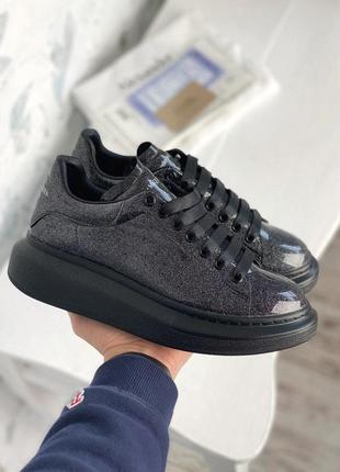 Женские кроссовки alexander mcqueen black space