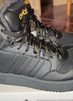 Утепленные высокие кроссовки хайтопы adidas 6us/24,5