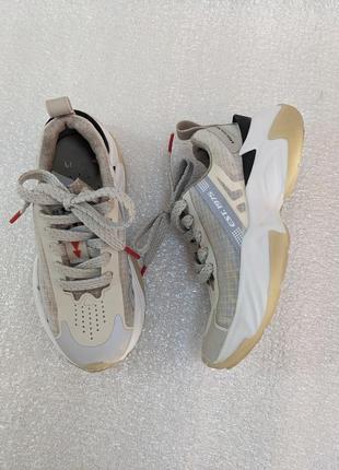 Детские кроссовки zara, 28 размер