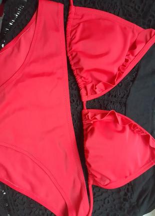 Красный купальник р.м