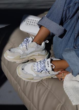 Жіночі кросівки balenciaga triple s  люкс якість5 фото