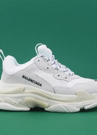 Женские кроссовки balenciaga triple s люкс качество2 фото