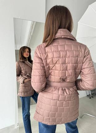 Жіноча стильна весняна демісезонна куртка осінь весна молочна графіт чорна з пояском...