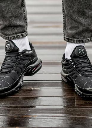 Кроссовки nike air max plus tn black 36-45 хит продажи 20248 фото