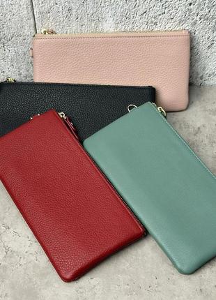 Шкіряні гаманці в кольорах