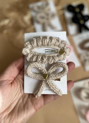 Вязаные заколки, заколки бантики, заколки доя девушек