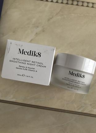 Medik8 intelligent retinol smoothing night cream