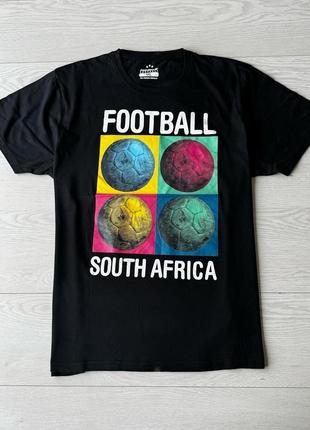 Футболка Nike a donc décidé