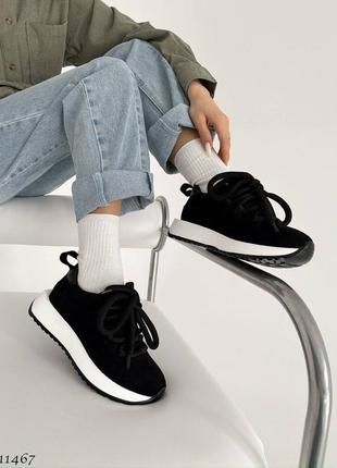 Кроссовки с массивными шнурками женские5 фото