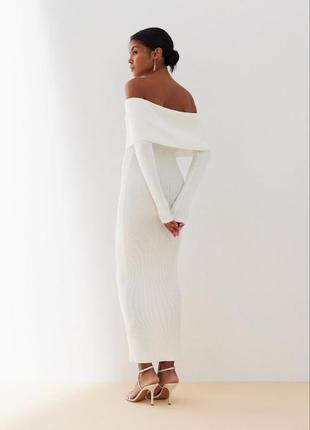 Тренд весни 2024 🔝 біла сукня міді рубчик з відкритими плечима 🤍5 фото